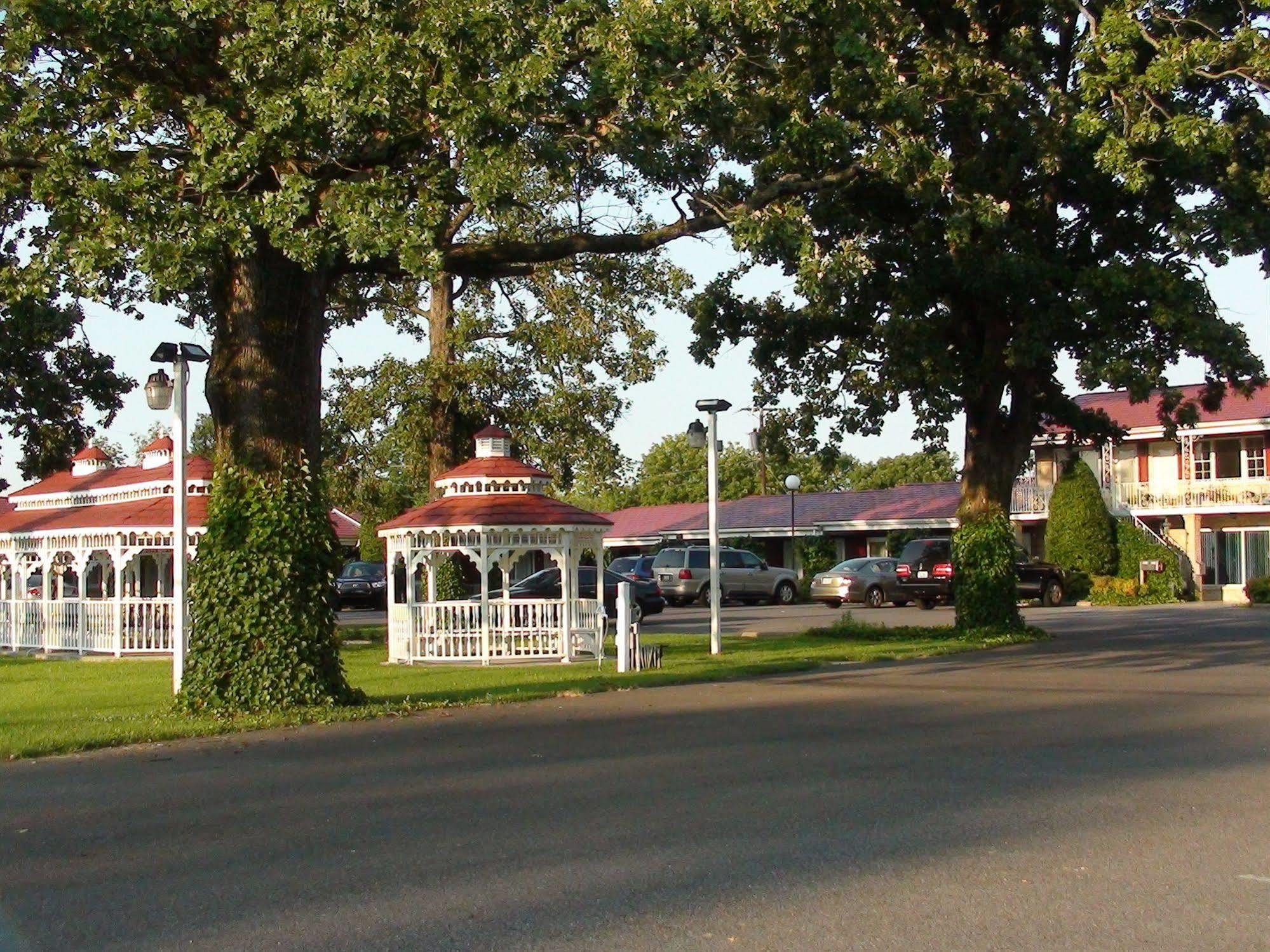 Murray Inn And Art Gallery Εξωτερικό φωτογραφία